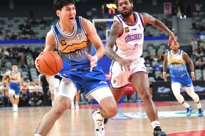 乐竟体育官网-包含天津男篮实力雄厚,多场大战轻松过关的词条