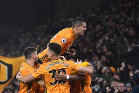 乐竟体育平台-包含西汉姆联战胜对手！主场连胜取悦球迷的词条