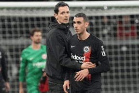 乐竟体育入口-关于法兰克福完胜沃尔夫斯堡，德甲升班马表现出色的信息